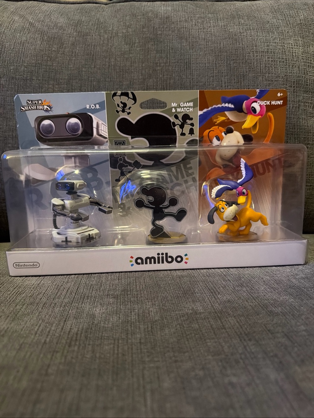 Smash Bros. Amiibo- 3-Pack R.O.B./ROB Mr. Game & Watch, and Duck Hunt Sealed NIB